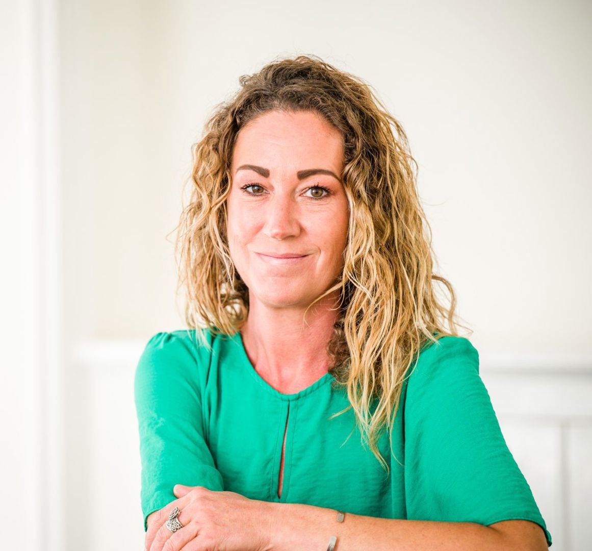 Nina Thomson