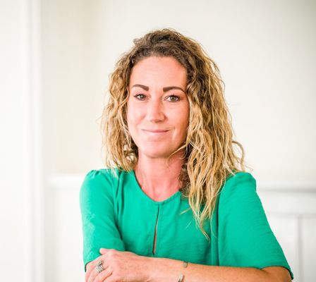 Nina Thomson